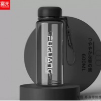 富光 太空杯 运动便携过滤茶杯防摔 户外大容量塑料水壶 黑色 600ml
