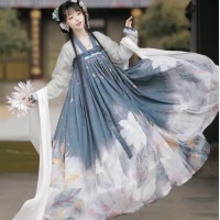 话剧表演汉服