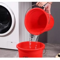 红色水桶（中号）18L